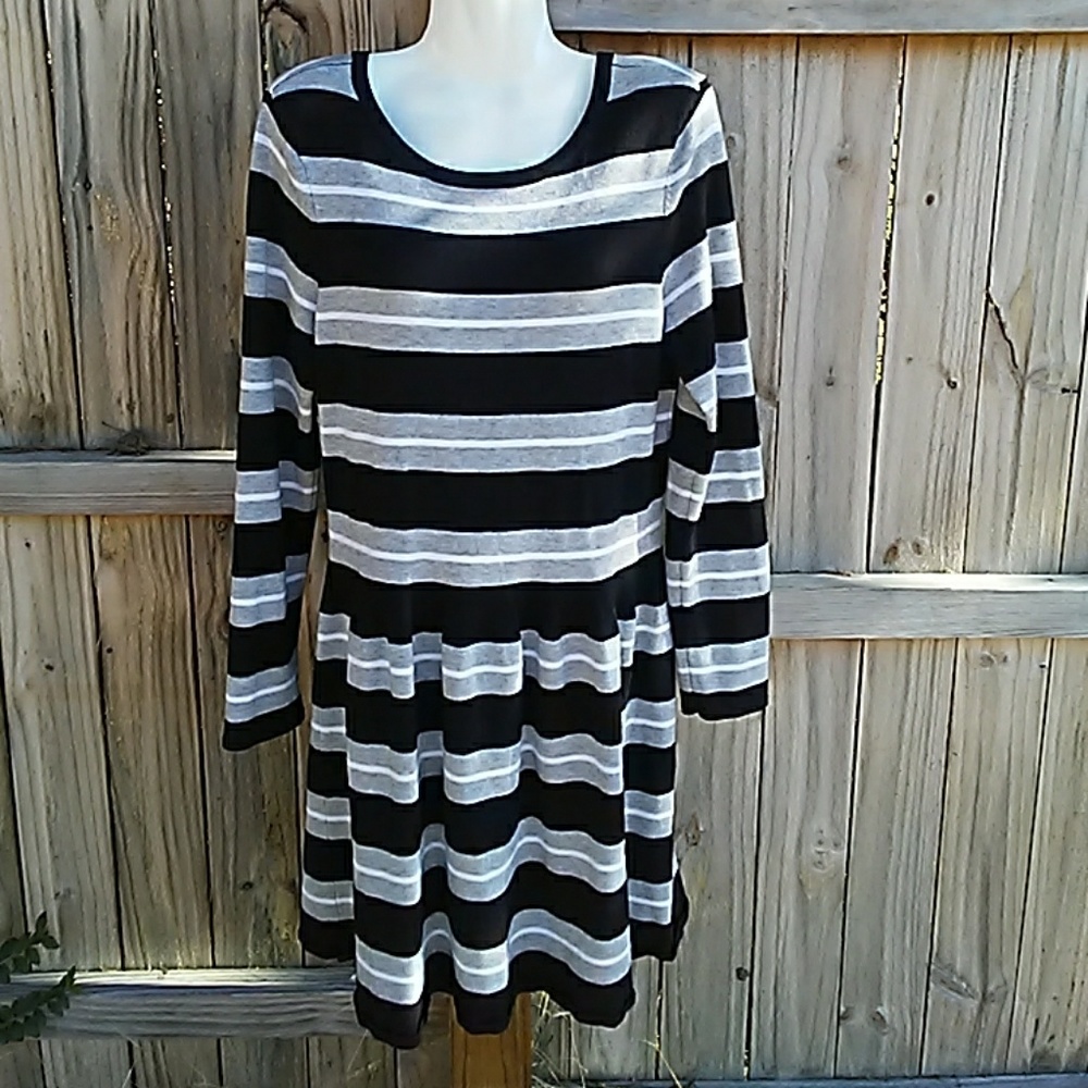 Vince Camuto Striped Sweater Dress size L